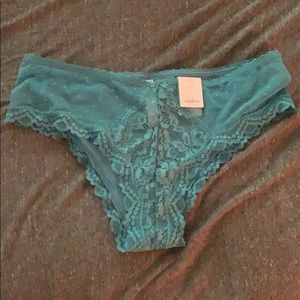 BNWT Auden cheeky panties